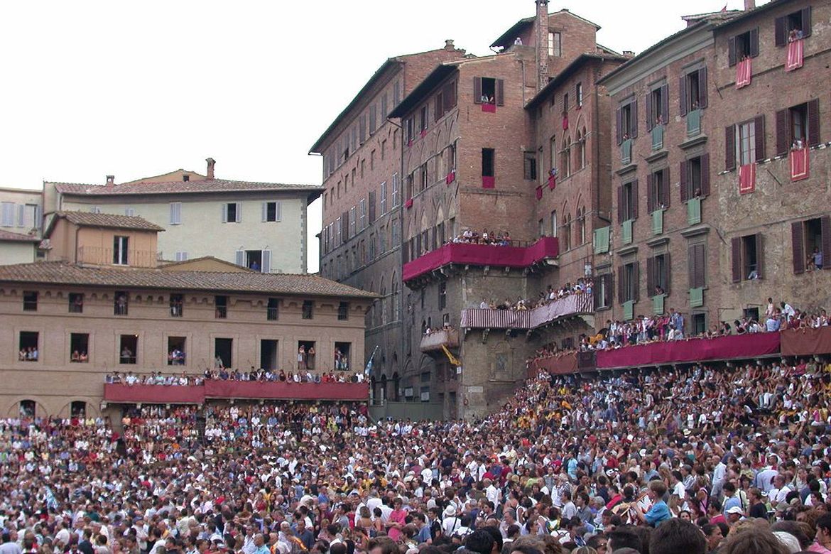A SIEF online nyári egyeteme: Heritage, Tradition, Identity. A Case Study of the Palio di Siena
